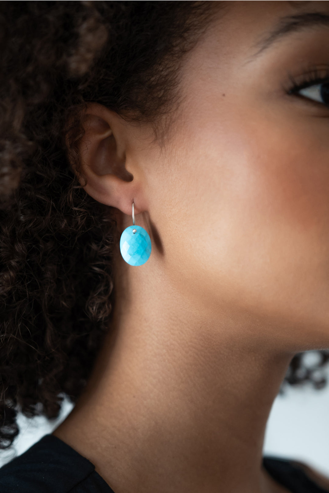 Turquoise Oval Drop earrings